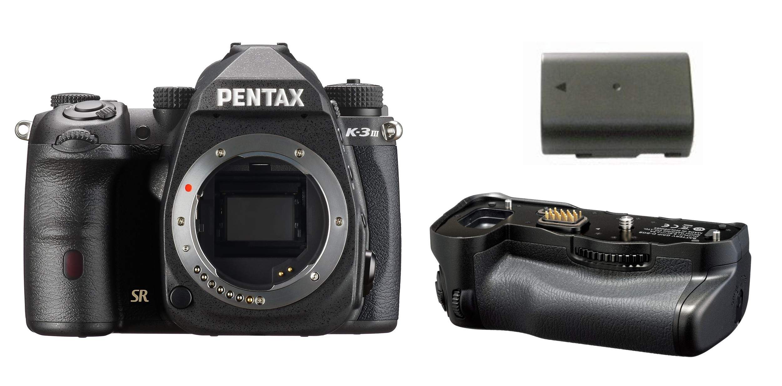Pentax K-3 Mark III European Kit černý, v kitu je bateriový grip a baterie navíc.
