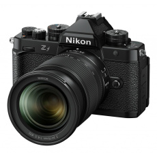 Nikon Z f + 24-70/4