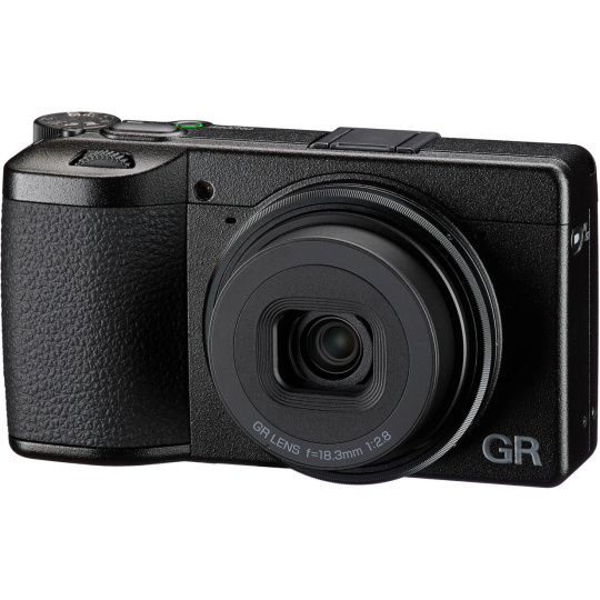 Ricoh GR IV